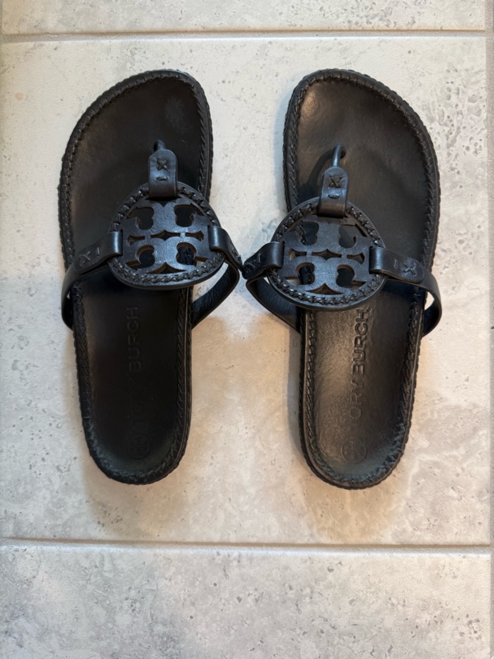 Classic Tory Burch Sandal - Picture 3 of 4